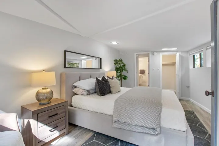 76 Old Spanish Trail, Portola Valley, California 94028