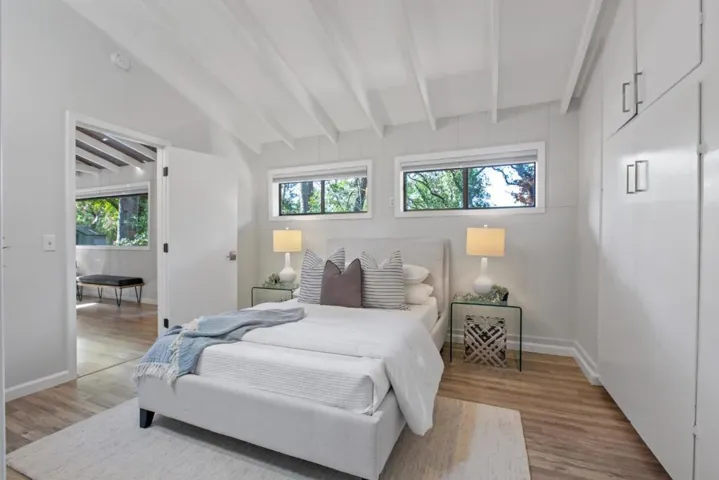 76 Old Spanish Trail, Portola Valley, California 94028
