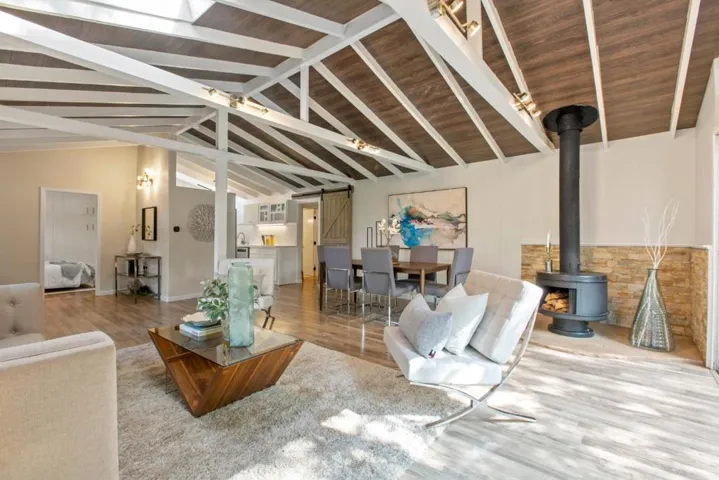 76 Old Spanish Trail, Portola Valley, California 94028