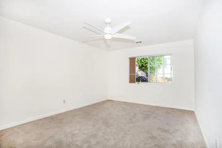 10715 Meadow Glen Way E, Escondido, California 92026