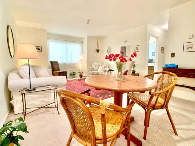 216 Vista Prieta Court, Santa Cruz, California 95062