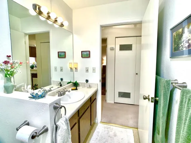 216 Vista Prieta Court, Santa Cruz, California 95062