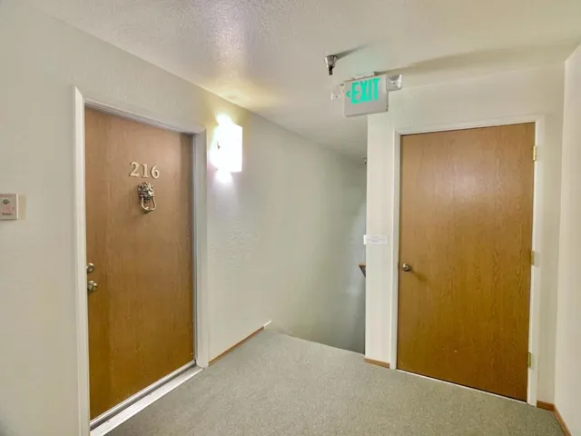 216 Vista Prieta Court, Santa Cruz, California 95062