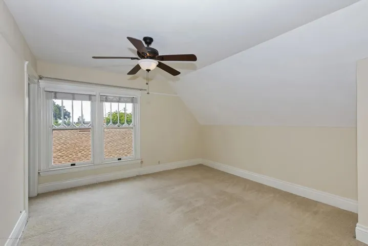 026_Bedroom