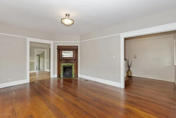 011_living Room