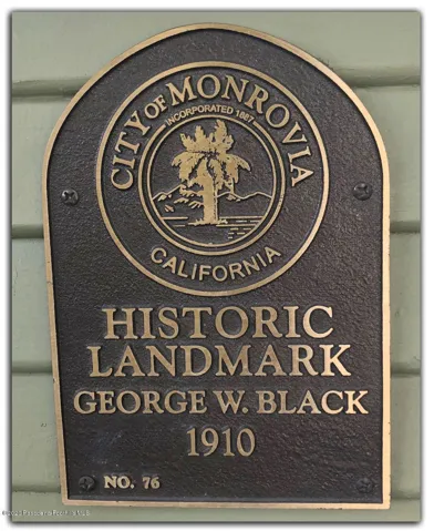 Plaque