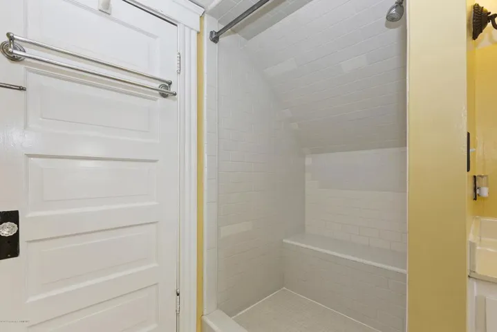 020_Tiled Shower