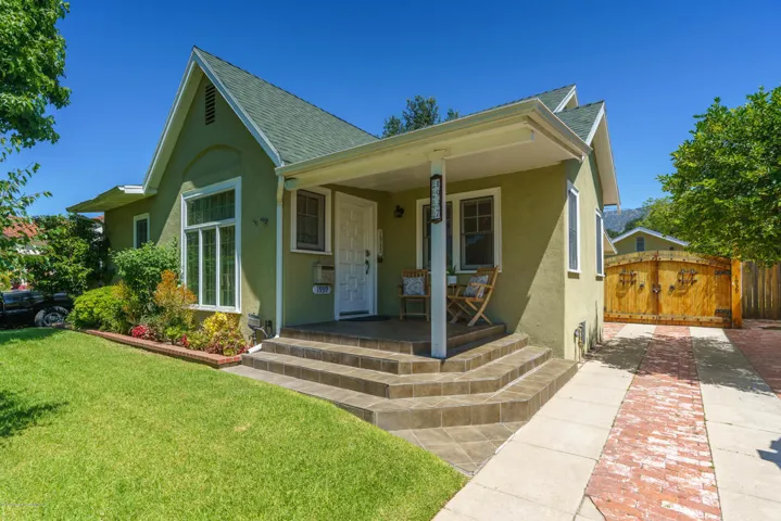 1937 1939 Queensberry Rd 4