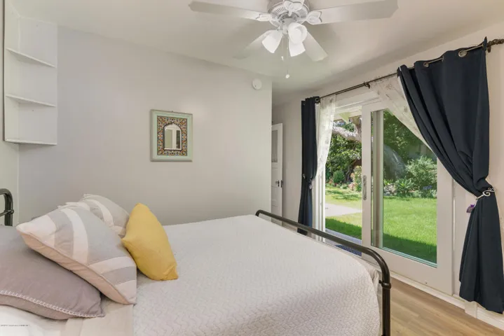 1937 1939 Queensberry Rd 40
