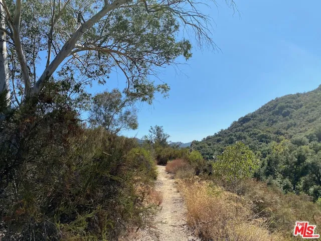  Topanga Canyon Blvd