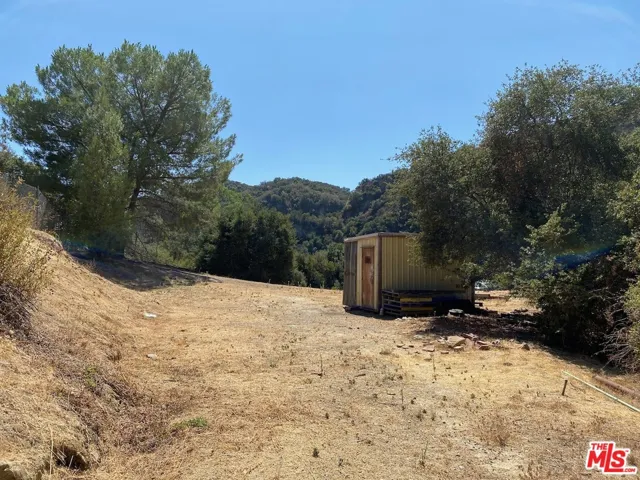 47 Topanga Canyon Blvd