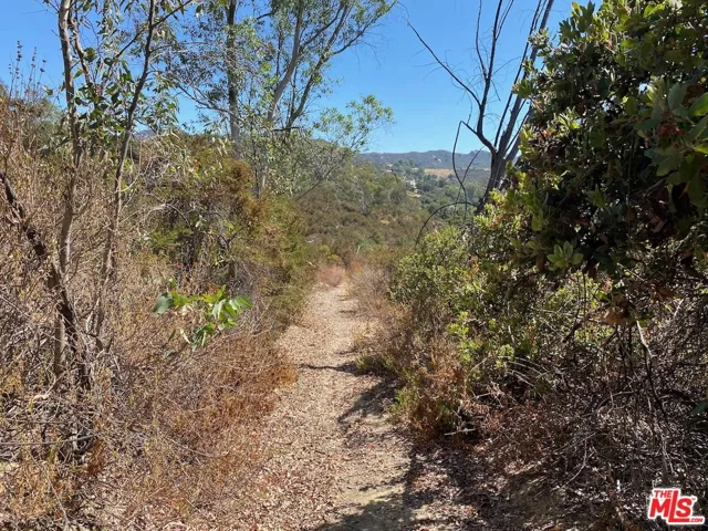  Topanga Canyon Blvd