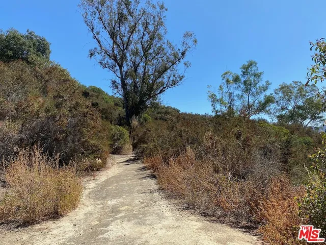  Topanga Canyon Blvd
