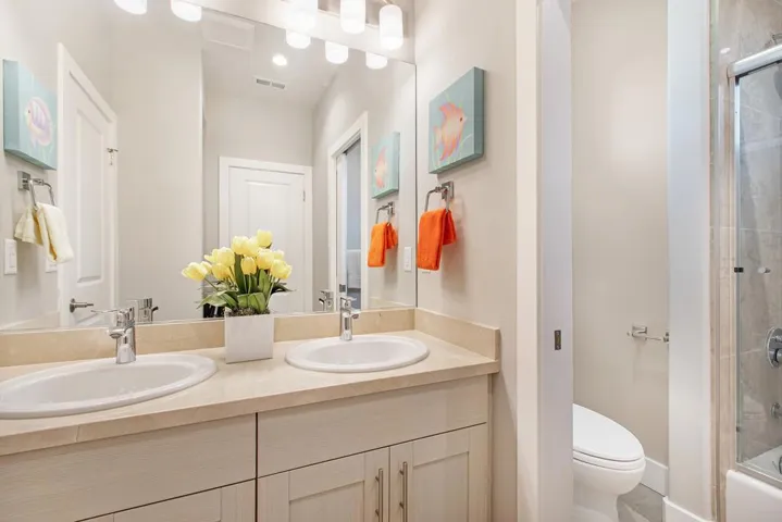 1088 Ed Roth Terrace, Sunnyvale, California 94086