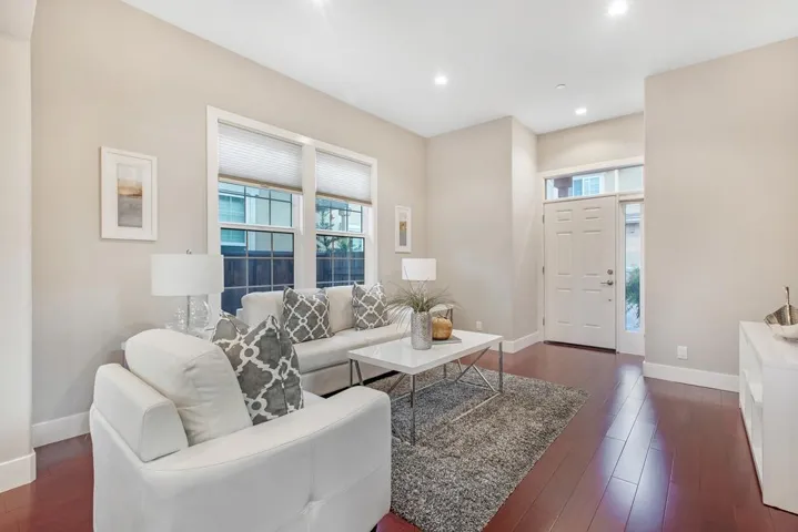 1088 Ed Roth Terrace, Sunnyvale, California 94086