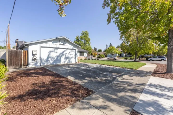 1446 Heckman Way, San Jose, California 95129