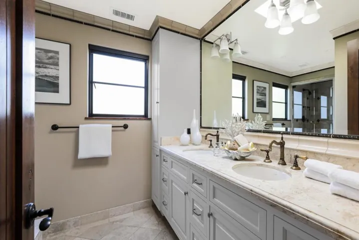 1827 Cowper Street, Palo Alto, California 94301