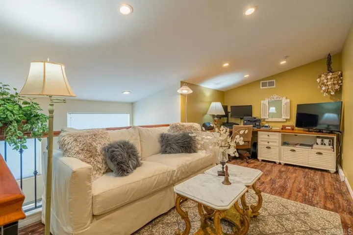 4057 1st Avenue 402, San Diego, California 92103