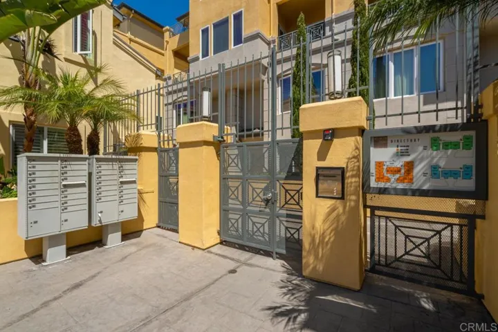 4057 1st Avenue 402, San Diego, California 92103