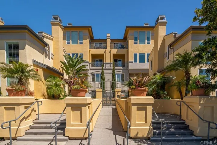 4057 1st Avenue 402, San Diego, California 92103