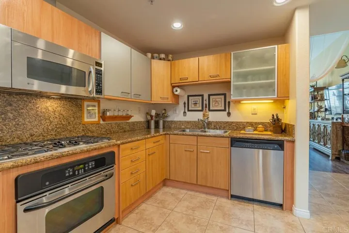 4057 1st Avenue 402, San Diego, California 92103