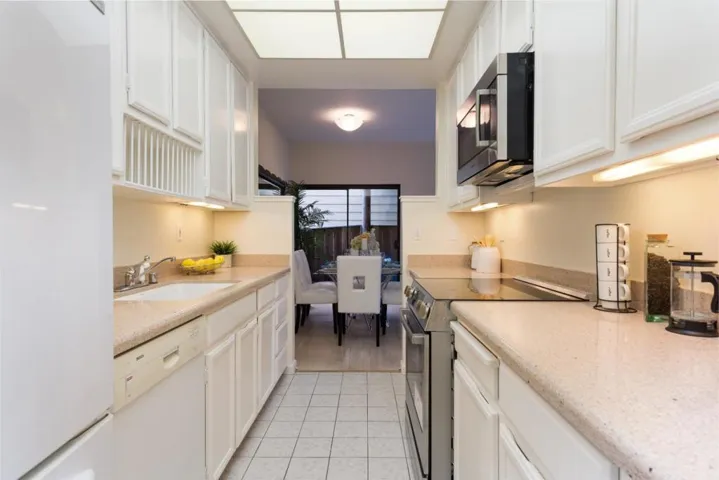 914 Shoreline Drive, San Mateo, California 94404