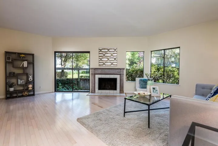 914 Shoreline Drive, San Mateo, California 94404