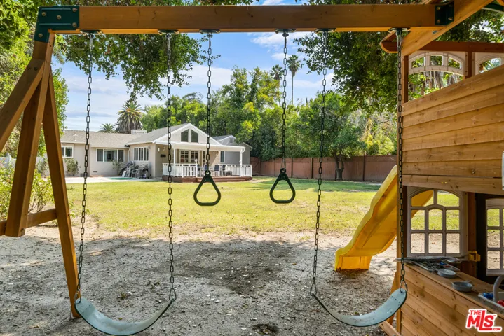 5659 Corbin Avenue, Tarzana, California 91356