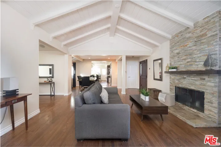 5659 Corbin Avenue, Tarzana, California 91356