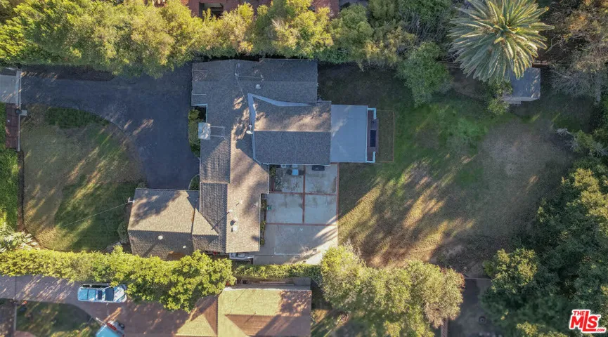 5659 Corbin Avenue, Tarzana, California 91356