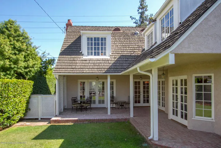 315 Longden Dr 028-mls