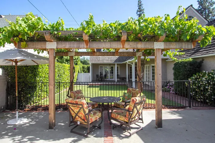 315 Longden Dr 029-mls