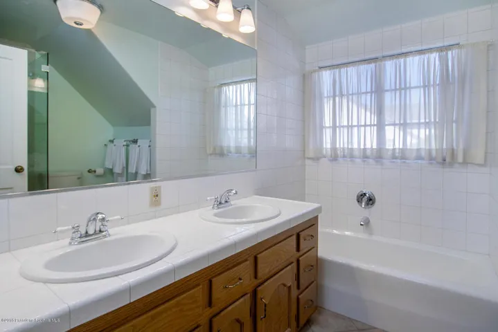 315 Longden Dr 023-mls
