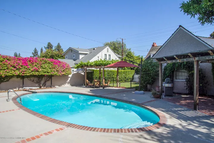 315 Longden Dr 031-mls