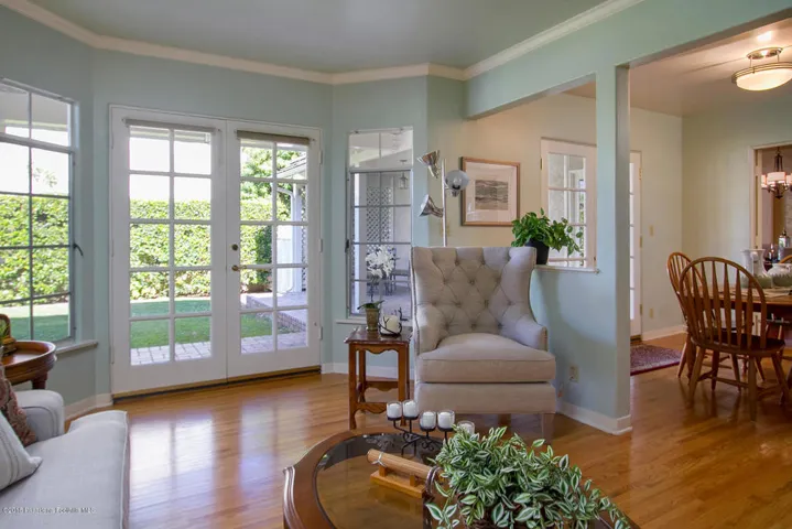 315 Longden Dr 011-mls