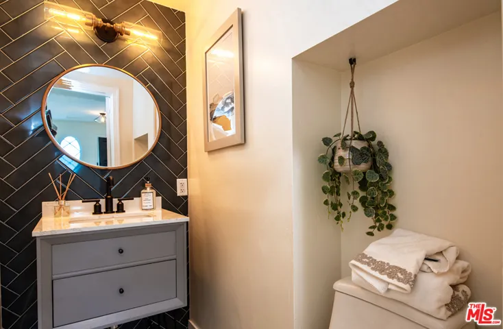 2223 San Marco Drive, Los Angeles, California 90068