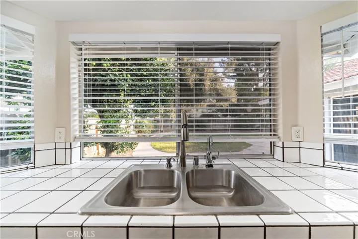 45431 Silverado Lane, Temecula, California 92592