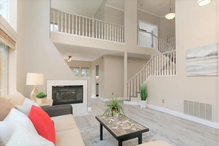 3465 Camino Valencia, Carlsbad, California 92009