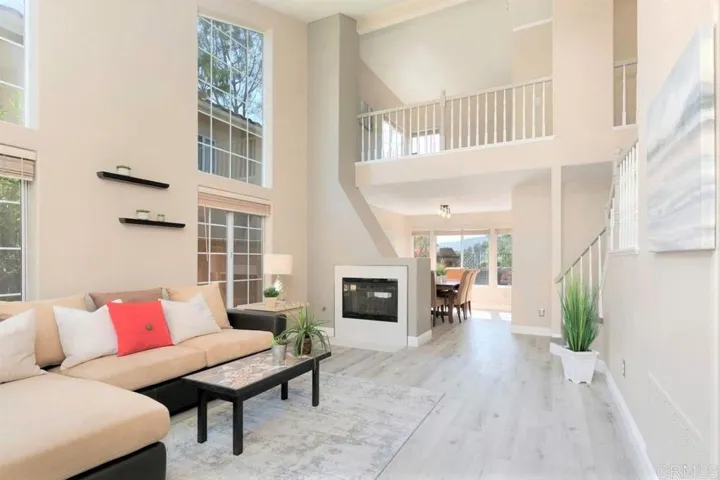 3465 Camino Valencia, Carlsbad, California 92009