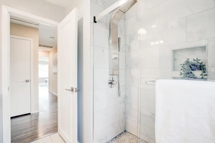 472 Gymkhana Road, San Mateo, California 94403