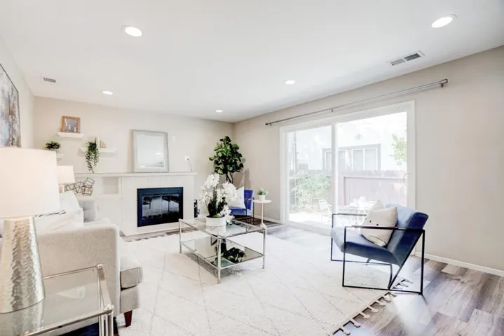 472 Gymkhana Road, San Mateo, California 94403