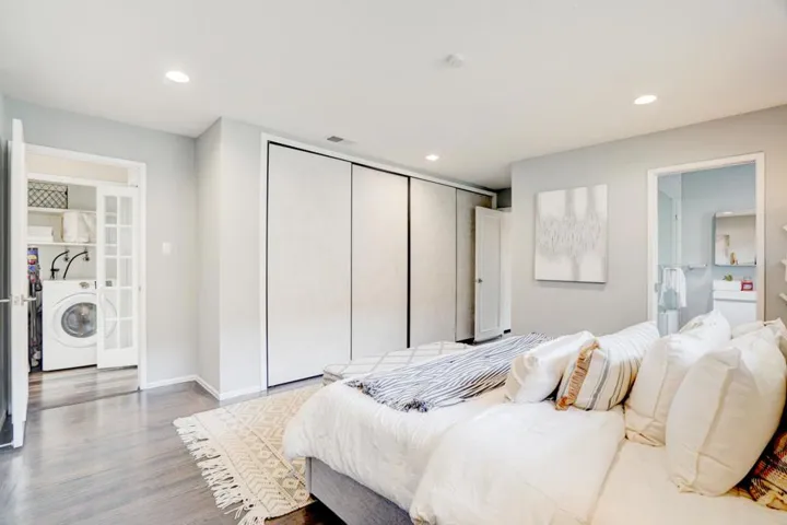 472 Gymkhana Road, San Mateo, California 94403