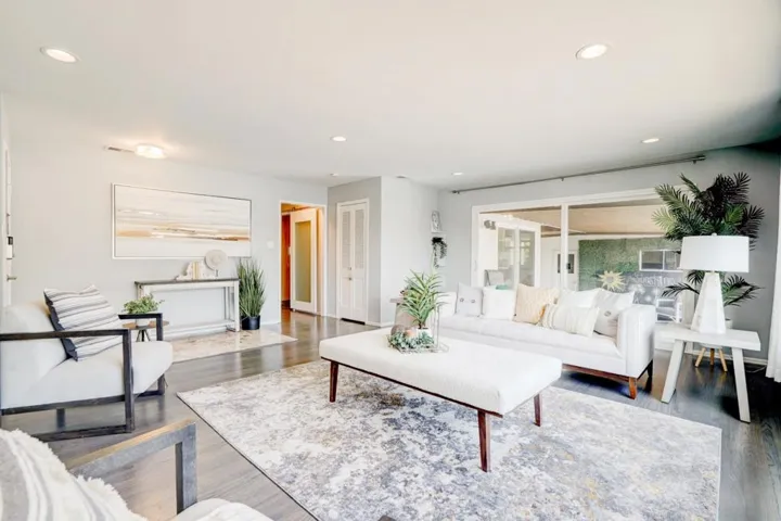 472 Gymkhana Road, San Mateo, California 94403