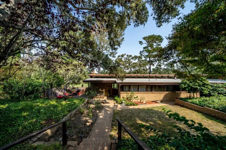 2931 Sloat Road, Pebble Beach, California 93953