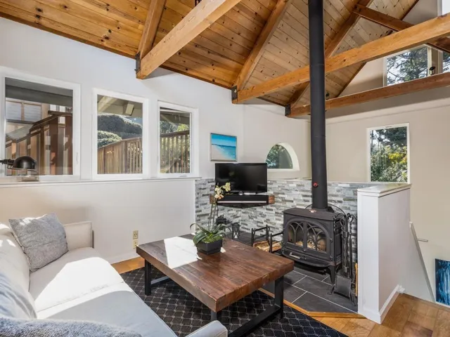 935 Irving Street, Montara, California 94037