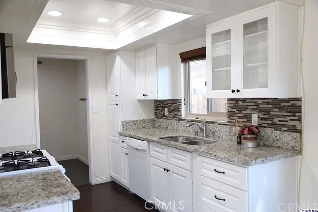 3455 Montrose Avenue A, La Crescenta, California 91214