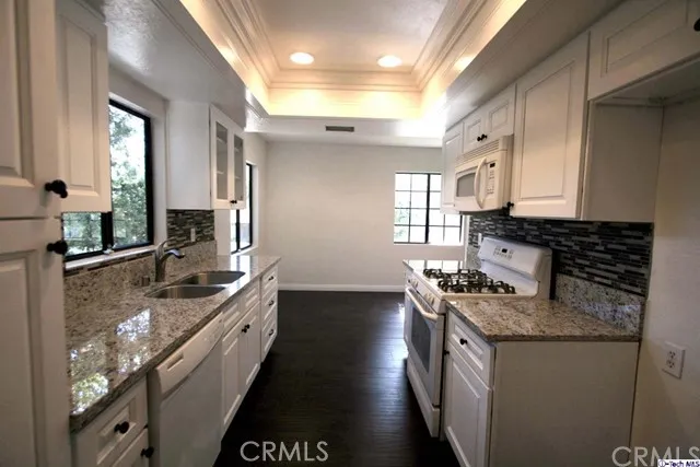 3455 Montrose Avenue A, La Crescenta, California 91214