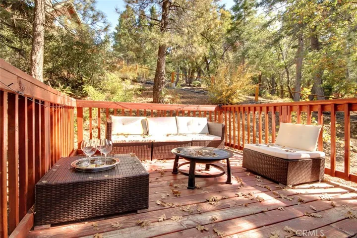 1401 Rockspray Drive, Big Bear, California 92315