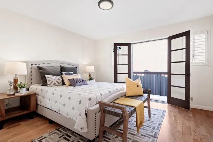 415 Oak Avenue, Redwood City, California 94061