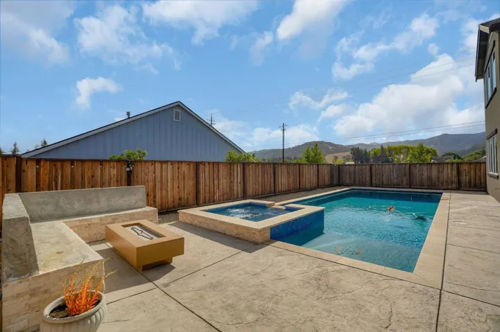 268 Cedar Court, San Juan Bautista, California 95045